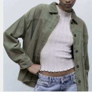 Zara Women Green Corduroy Shirt Jacket-Button Front-Raw Hem-Oversized